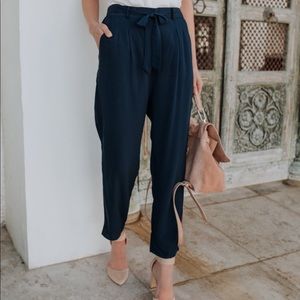 SPLENDID POCKETED TIE PANTS - NAVY